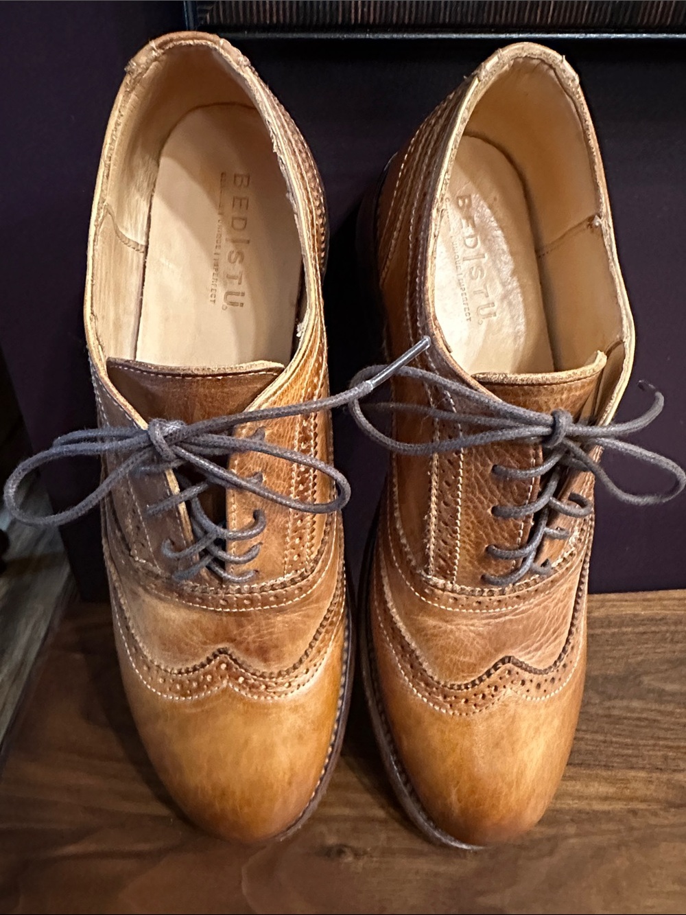 Bed Stu Women’s Lita Cognac Brown Wingtip Oxfords - Picture 4 of 7